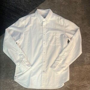 Club Monaco White Casual Button Down Shirt Timeless Wardrobe Essential
